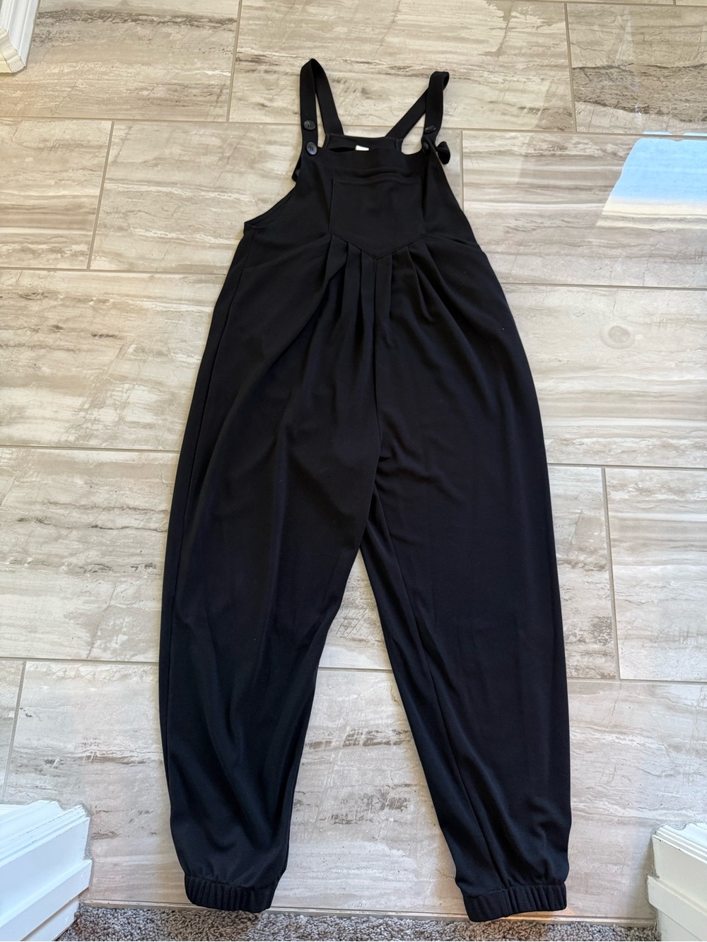 Halara Black Women's Relaxed Fit Jumpsuit Overalls